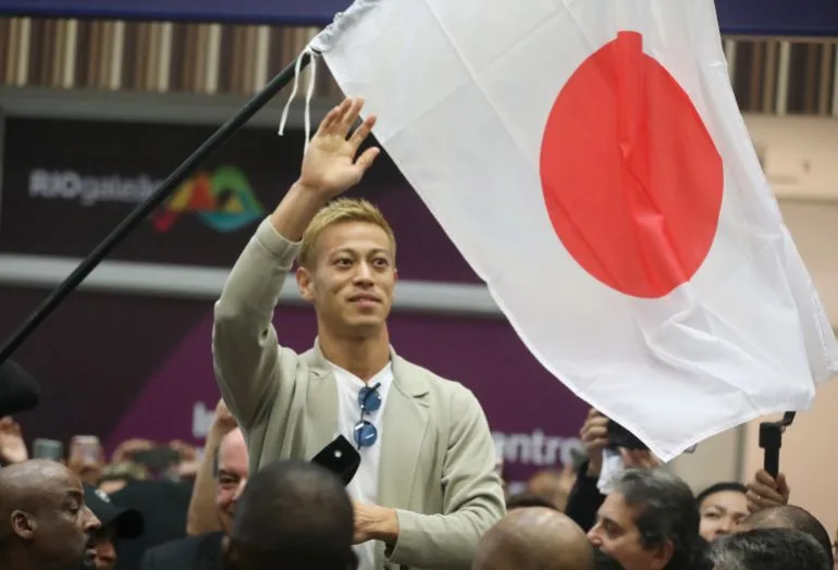 Keisuke Honda Anapoteza Mkataba wa Matangazo Marekani Kutokana na Kuunga Mkono Iran