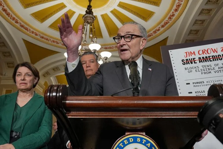 Vita na Mamlaka: Rais dhidi ya Bunge katika Uamuzi wa Kivita