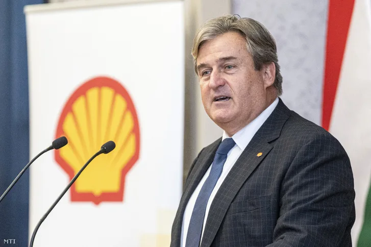 Shell Profits and Political Ties: Scrutiny Mounts Over Hungarian Advisor's Investment