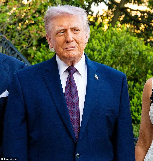 Great white shark Cayo spotted swimming near Mar-a-Lago coast.