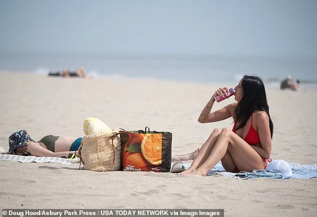 Heatwave alert: East Coast swelters amid unseasonable heat